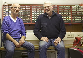 Bernd Blanken (rechts) und Wilfried Steffens bieten ab März einen Reparaturservice in Wilstedt an. Betreiber der Werkelei ist die Gemeinde.